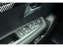 Peugeot e-208 EV Allure Avantage 51 kWh 3-Fasen l 360 Camera l Wireless Apple Carplay & Android Auto l TomTom Navigatie l LED verlichting l Lichtmetalen velgen l Keyless