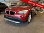 BMW X1 xDrive20i Business X-Drive 4x4 stoelverwarming, afneembare trekhaak perfecte caravantrekker!