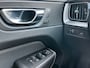 Volvo XC60 2.0 B5 R-Design | Luchtvering | 360 camera | Sportstoel | Memory | Verwarmde voorruit | Pilot Assist |