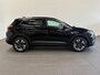 Opel Grandland X 1.2 Turbo Business Executive Panoramadak Navigatie Apple Carplay/Android Auto Camera Parkeersensoren Cruise Control Full Led Stoel- en stuurverwarming Half leder Lichtmetalen velgen Climate Control Getinte ramen