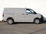 Volkswagen Transporter 2.0 TDI 110 pk L1H1 28 Life | Airco | Cruise control | Navigatie via App connect | Camera | LED | PDC | Afneembare trekhaak | 17" LM velgen | Bijrijdersbank | Betimmering |