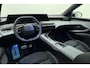 Peugeot 5008 1.6 Plug-in Hybrid 195 GT Exclusive 7-Zits l Alcantara Interieur l Elektrische Verstelbare stoelen l Verwarmde stoelen Voor + Achter l Schuif-Kantel Dak l 360 Camera l Matrix-LED l Elektrische Kofferbak l TomTom Navigatie l Wireless Apple Carplay & Android Auto l Lichtmetalen Velgen l