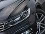 Volkswagen Passat Variant R-Line 1.5 TSI 150 PK | LED Plus | Navigatie | Achteruitrijcamera | Trekhaak | Stoel& Stuurwielverwarming |