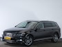 Volkswagen Passat Variant R-Line 1.5 TSI 150 PK | LED Plus | Navigatie | Achteruitrijcamera | Trekhaak | Stoel& Stuurwielverwarming |