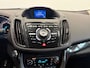 Ford Kuga 1.5 Titanium Styling Pack Trekhaak Navigatie Camera Parkeersensoren Cruise Control Stoelverwarming Xenon koplampen Half leder Climate Control Lichtmetalen velgen Getinte ramen