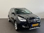 Ford Kuga 1.5 Titanium Styling Pack Trekhaak Navigatie Camera Parkeersensoren Cruise Control Stoelverwarming Xenon koplampen Half leder Climate Control Lichtmetalen velgen Getinte ramen