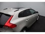Volvo V40 Cross Country 1.5 T3 Polar+ Luxury | Panoramadak | Lederen bekleding | Camera achter | Stoelverwarming |