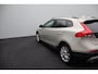Volvo V40 Cross Country 1.5 T3 Polar+ Luxury | Panoramadak | Lederen bekleding | Camera achter | Stoelverwarming |