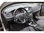 Volvo V40 Cross Country 1.5 T3 Polar+ Luxury | Panoramadak | Lederen bekleding | Camera achter | Stoelverwarming |
