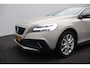 Volvo V40 Cross Country 1.5 T3 Polar+ Luxury | Panoramadak | Lederen bekleding | Camera achter | Stoelverwarming |