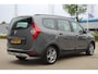 Dacia Lodgy 1.2 TCe Lauréate Stepway 7persoons | Navigatie | Stoelverwarming | Airco | Cruise control | PDC | Camera | NAP | APK |