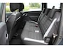 Dacia Lodgy 1.2 TCe Lauréate Stepway 7persoons | Navigatie | Stoelverwarming | Airco | Cruise control | PDC | Camera | NAP | APK |