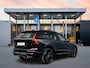 Volvo XC60 T6 Recharge Plus Black Edition | 21" | Panoramadak | Head-Up | 360 Camera | Getint Glas | Harman Kardon | Elektr. verst. Sportstoelen | Adaptieve Cruise | BLIS