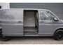 Volkswagen Transporter 2.0 TDI L2H1 150PK DSG 3-ZITS SCHUIFDEUR / BETIMMERING / 20INCH / CARPLAY / LED / COMPLETE HISTORIE