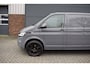 Volkswagen Transporter 2.0 TDI L2H1 150PK DSG 3-ZITS SCHUIFDEUR / BETIMMERING / 20INCH / CARPLAY / LED / COMPLETE HISTORIE
