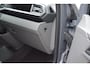 Volkswagen Transporter 2.0 TDI L2H1 150PK DSG 3-ZITS SCHUIFDEUR / BETIMMERING / 20INCH / CARPLAY / LED / COMPLETE HISTORIE