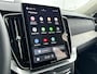 Volvo XC90 T8 Recharge Ultra Dark | 21" | Luchtvering | Geventileerd Nappa | Massagestoelen | Bowers & Wilkins | Trekhaak | Gelaagd Glas | Panoramadak | Head-up | 360 Camera