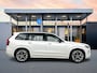 Volvo XC90 T8 Recharge Ultra Dark | 21" | Luchtvering | Geventileerd Nappa | Massagestoelen | Bowers & Wilkins | Trekhaak | Gelaagd Glas | Panoramadak | Head-up | 360 Camera
