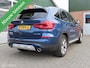 BMW X3 xDrive20i High Executive|Leder|Pano|Wegklapbare trekhaak|HUD|Camera|Zwarte Hemel.