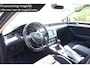 Volkswagen Passat Variant 1.4 TSI ACT Comfortline climate & cruise control trekhaak bluetooth navigatie panoramadak