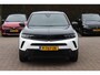 Opel Mokka-e Electric Ultimate 50 kWh / SOH 94,2% / Trekhaak / Camera / CarPlay / Keyless / LED Koplampen / 17'' / Navigatie / DAB / Dodehoek / Cruise Control Adaptief / Warmtepomp