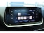 Peugeot 2008 1.2 Turbo Allure | Cruise Control | Camera | Navigatie | Carplay | 17 Inch | Getint glas | Climate |