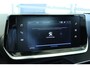 Peugeot 2008 1.2 Turbo Allure | Cruise Control | Camera | Navigatie | Carplay | 17 Inch | Getint glas | Climate |