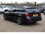 BMW 3-Serie Touring 320i M Sport Edition / Panoramadak / Camera / Head-up / Leder / Keyless / 18'' / Navigatie / Stoelverwarming / DAB / Cruise Control