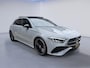 Mercedes-Benz A-klasse 200 AMG Line | Pano | Memory Seats | 360 Camera