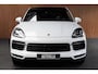 Porsche Cayenne Coupé 3.0 E-Hybrid Panodak 360 SportChrono Leer Navi ACC Elektr. bedienbare achterklep PDC LM velgen Stoelverwarming Climate CarPlay Elektr. bedienbare trekhaak
