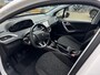 Peugeot 2008 1.2 PureTech Style  -stoelverwarming - trekhaak