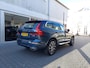 Volvo XC60 2.0 T8 Twin Engine AWD Inscription Pilot assist Dak Stuurverwarming Stoelverwarming Trekhaak Camera Navigatie 19 inch