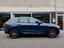 Volvo XC60 2.0 T8 Twin Engine AWD Inscription Pilot assist Dak Stuurverwarming Stoelverwarming Trekhaak Camera Navigatie 19 inch