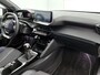 Peugeot 2008 1.2 GT 130pk | 1ste Eigenaar | Navigatie | Climate Control | Cruise Control | LED | Dodehoekdetectie | 17"LMV | Apple Carplay/Android Auto |