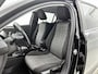 Opel Corsa Edition 100pk | Navigatie via Apple Carplay / Android Auto | Airco | Cruise Control | Parkeersensoren | Armsteun | DAB+ radio | Bluetooth | Regensensor | Automatisch dimlicht | All seasonbanden | Donker getint glas | 16" lichtmetalen velgen |