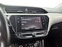 Opel Corsa Edition 100pk | Navigatie via Apple Carplay / Android Auto | Airco | Cruise Control | Parkeersensoren | Armsteun | DAB+ radio | Bluetooth | Regensensor | Automatisch dimlicht | All seasonbanden | Donker getint glas | 16" lichtmetalen velgen |
