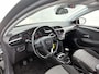 Opel Corsa Edition 100pk | Navigatie via Apple Carplay / Android Auto | Airco | Cruise Control | Parkeersensoren | Armsteun | DAB+ radio | Bluetooth | Regensensor | Automatisch dimlicht | All seasonbanden | Donker getint glas | 16" lichtmetalen velgen |