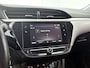 Opel Corsa Edition 100pk | Navigatie via Apple Carplay / Android Auto | Airco | Cruise Control | Parkeersensoren | Armsteun | DAB+ radio | Bluetooth | Regensensor | Automatisch dimlicht | All seasonbanden | Donker getint glas | 16" lichtmetalen velgen |