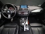 BMW 2-Serie Cabrio 220i High Executive M Sport [MEMORY SEATS, CRUISE CONTROL, BLUETOOTH TELEFOON, ACHTERUITRIJCAMERA, PDC V+A, STUURVERWARMING, NIEUWSTAAT]