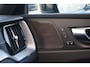 Volvo XC60 2.0 T6 Plug-in hybrid AWD R-Design Pano, HUD, H&K