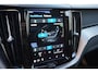 Volvo XC60 2.0 T6 Plug-in hybrid AWD R-Design Pano, HUD, H&K