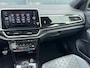 Volkswagen T-Roc 1.0 TSI R-Line * Panorama * Adaptieve Cruise Control * Carplay *