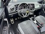 Volkswagen T-Roc 1.0 TSI R-Line * Panorama * Adaptieve Cruise Control * Carplay *