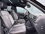 Volkswagen T-Roc 1.0 TSI R-Line * Panorama * Adaptieve Cruise Control * Carplay *