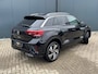 Volkswagen T-Roc 1.0 TSI R-Line * Panorama * Adaptieve Cruise Control * Carplay *