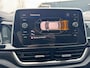Volkswagen T-Roc 1.0 TSI R-Line * Panorama * Adaptieve Cruise Control * Carplay *