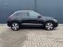 Volkswagen T-Roc 1.0 TSI R-Line * Panorama * Adaptieve Cruise Control * Carplay *