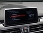 BMW 2-Serie Active Tourer 218i High Executive M Sport [TREKHAAK, HARMAN/KARDON, CRUISE CONTROL, BLUETOOTH TELEFOON, HUD, ACHTERUITRIJCAMERA, PDC V+A, BMW LED, NIEUWSTAAT]