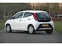 Toyota Aygo X 1.0 VVT-i x-fun / 1e eigenaar / Parkeersensoren / Airco / Bluetooth / enz. / Volledig Toyota dealer onderhouden