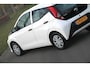 Toyota Aygo X 1.0 VVT-i x-fun / 1e eigenaar / Parkeersensoren / Airco / Bluetooth / enz. / Volledig Toyota dealer onderhouden